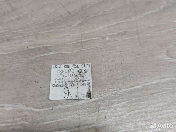 Компрессор кондиционера Mercedes C W203