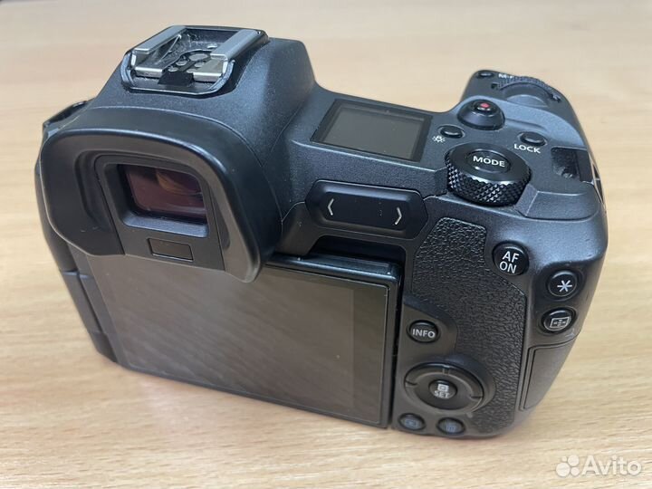 Canon EOS R body + переходник EF-RF