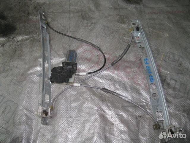 Стеклоподъемник электр. передний правый от Renaul