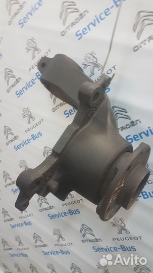 Поворотный кулак peugeot boxer 3 правый R16