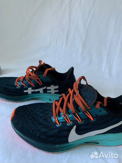 Кроссовки nike