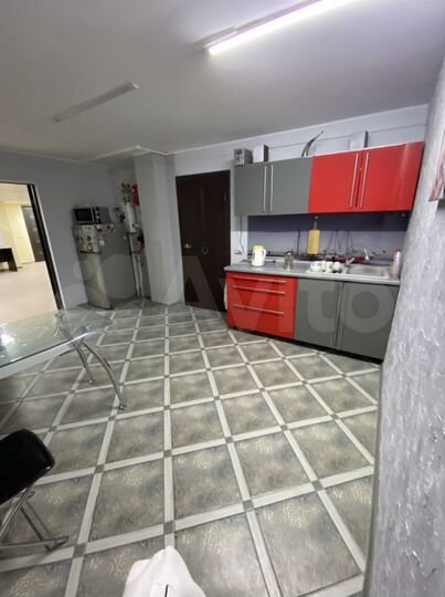 Свободного назначения, 300 м²