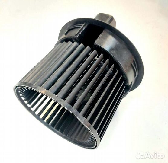 Моторчик печки Веста, Ларгус нов/обр Лузар