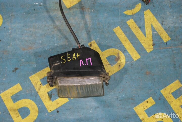 Передняя левая противотуманная фара Seat Toledo