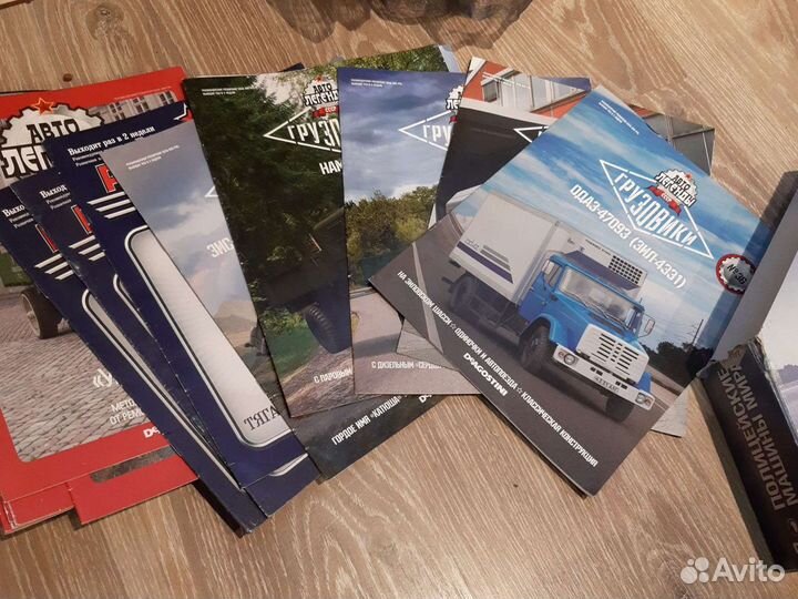 Журналы Автолегенды,Полицейские машины мира