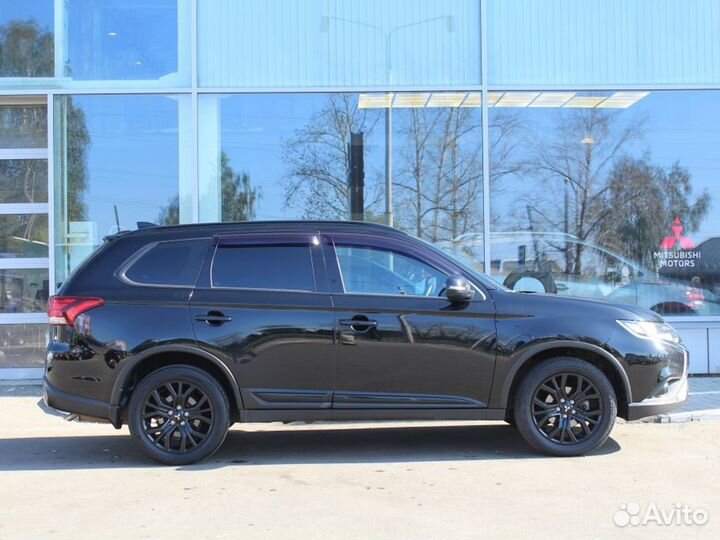 Mitsubishi Outlander 2.0 CVT, 2021, 87 885 км