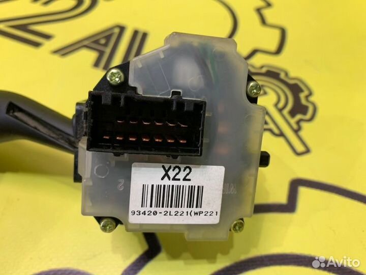 Подрулевой переключатель дворников Hyundai I30 FD