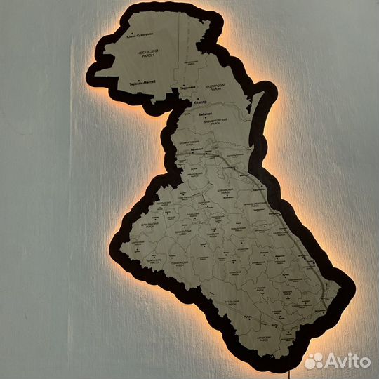 Деревянная карта Дагестана