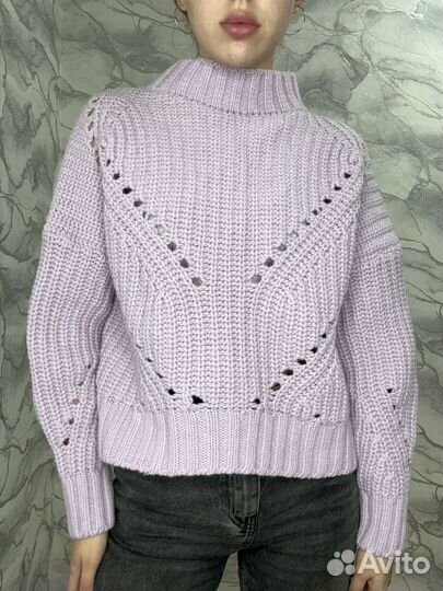 Свитер женский