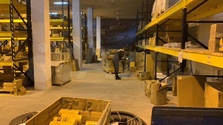 Склад, 800 м²