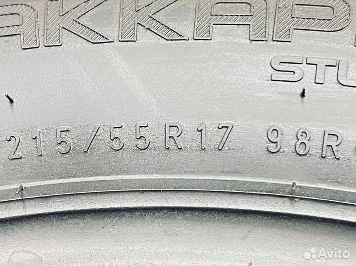 Nokian Tyres Hakkapeliitta R2 215/55 R17 98R