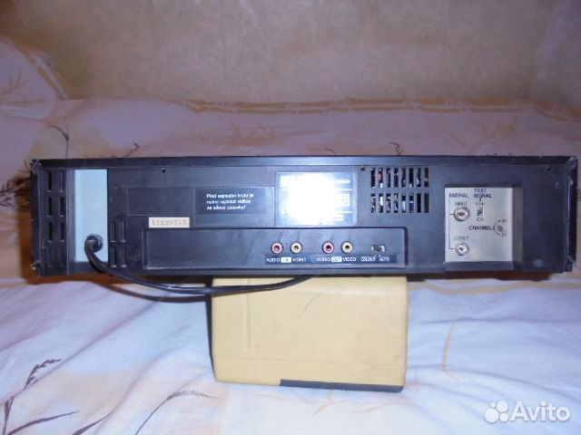 Видео магнитофон Toshiba