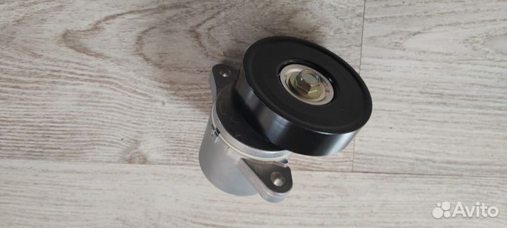 Ролик натяжной Suzuki Grand Vitara 05 17540-77E10