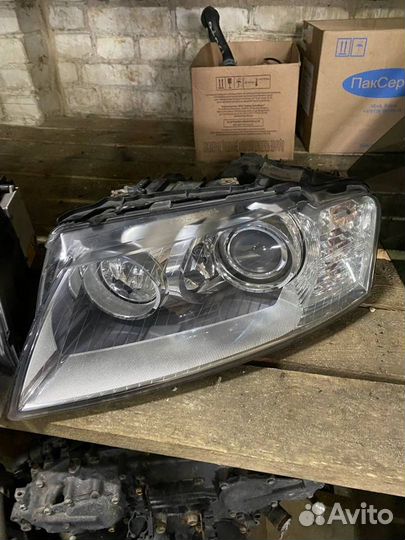 Фара передняя (комплект) Audi A8 D3/4E 2-й рест