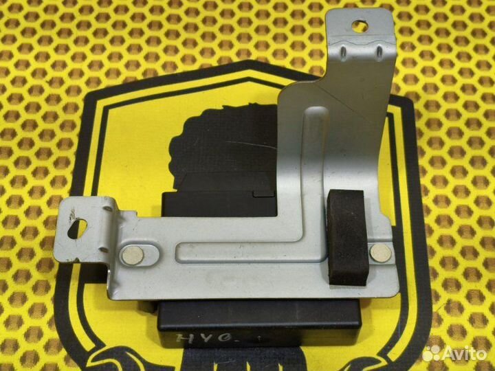 Электронный блок управления парктроником Renault