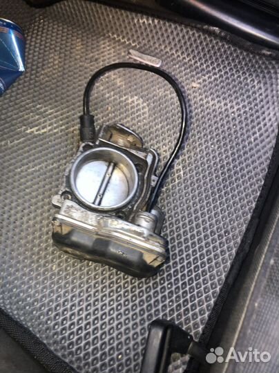 Дроссель w202 2.8 3.2