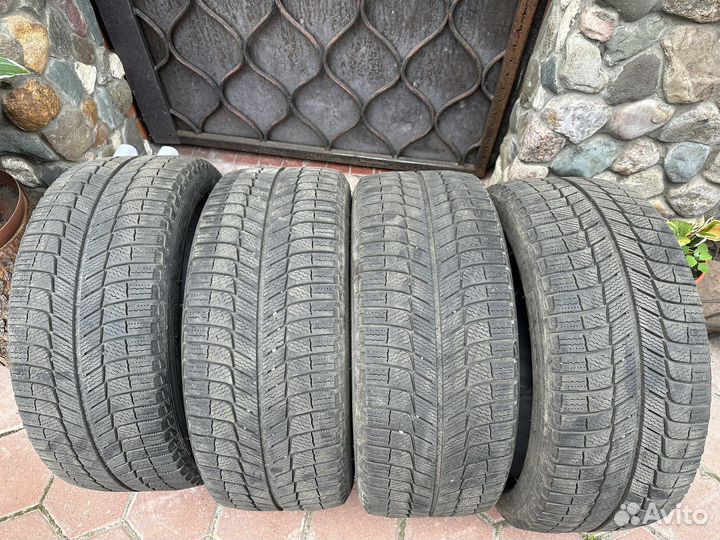 Michelin X-Ice 225/40 R18 204