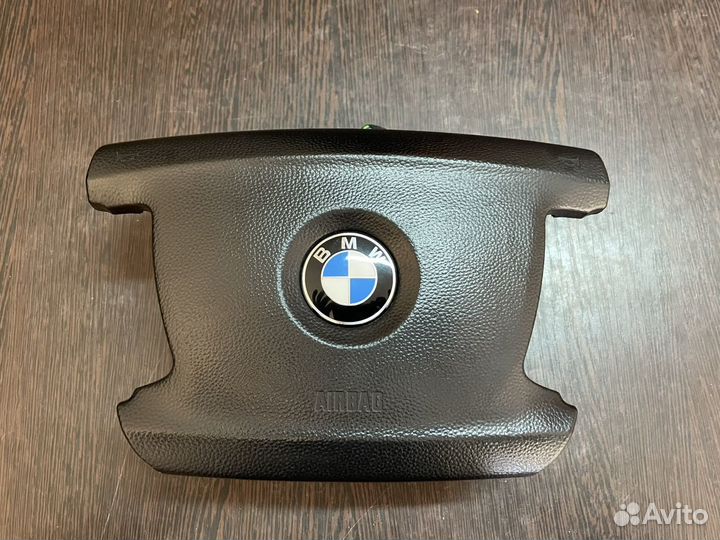 Подушка безопасности в руль BMW 7 E65/66