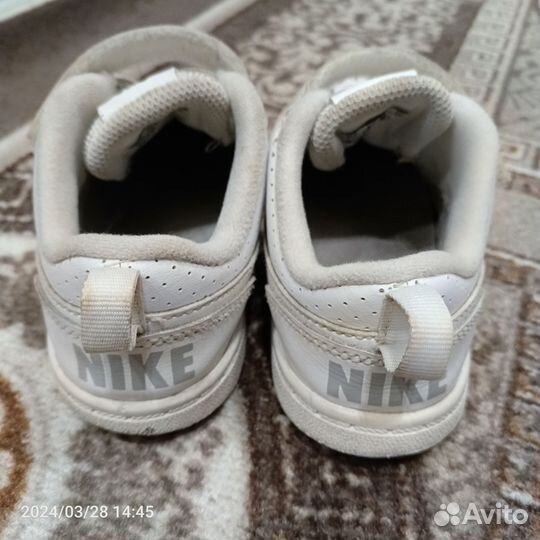 Кроссовки nike детские