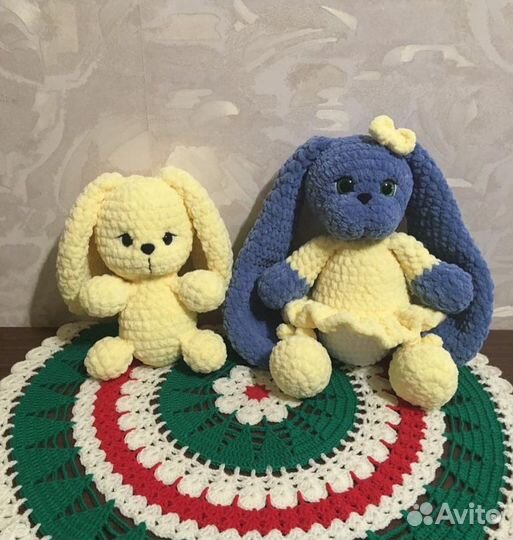 Вязанный заяц (символ года)