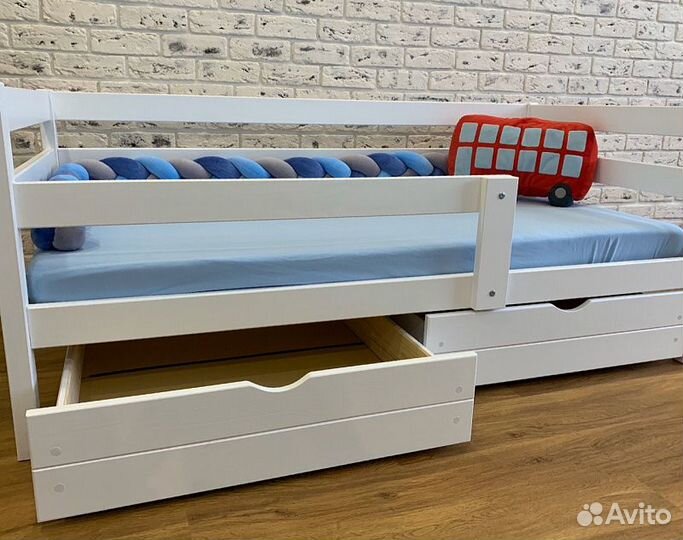 Ящики к Детской кровати из массива