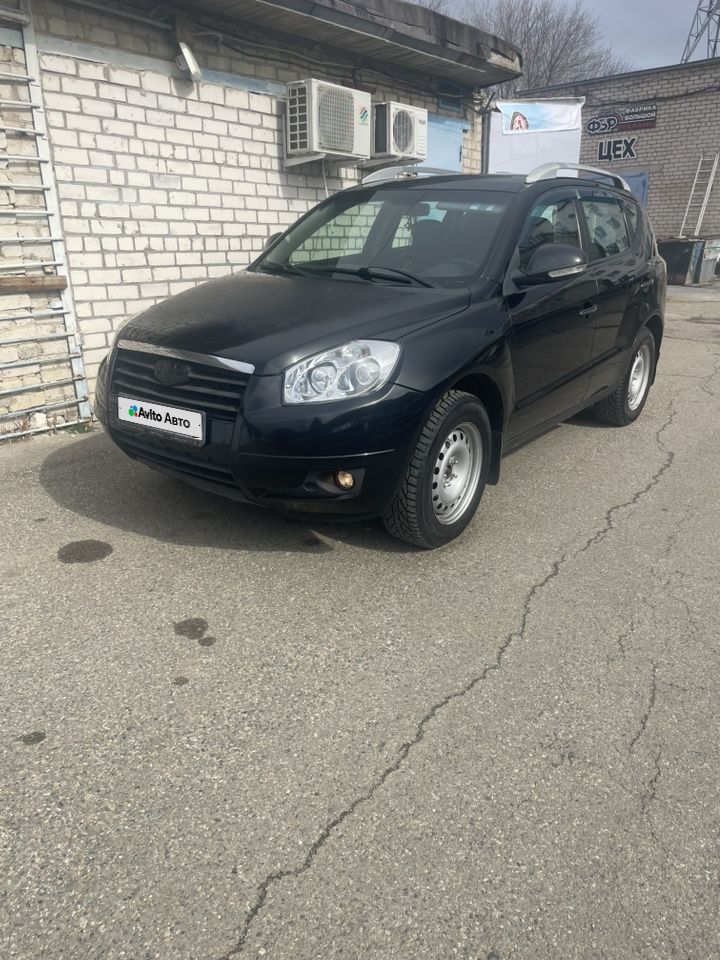 Geely Emgrand X7: фото из отзыва