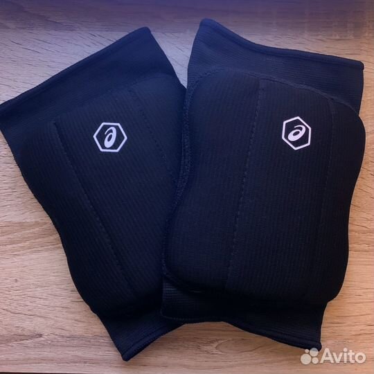 Наколенники Asics размер L