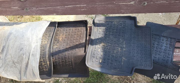 Полики на hyundai solaris