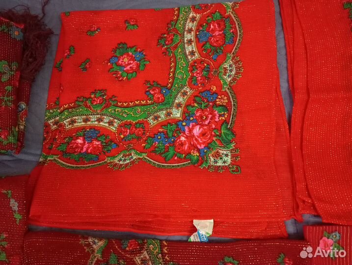 Платки женские с люрексом времен СССР