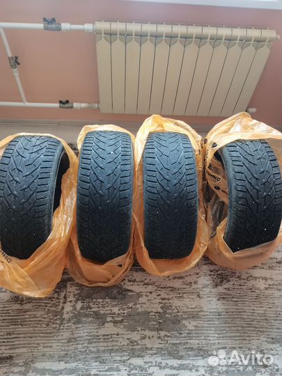 Tigar Winter 225/45 R17 94H