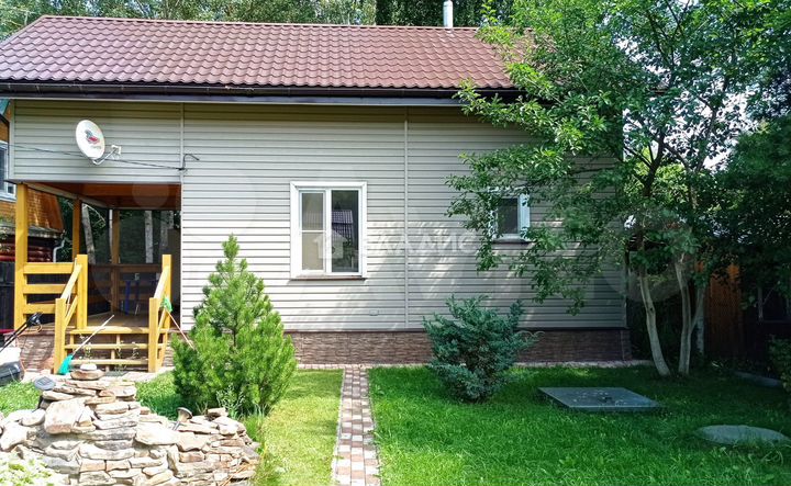 Дом 117 м² на участке 6 сот.