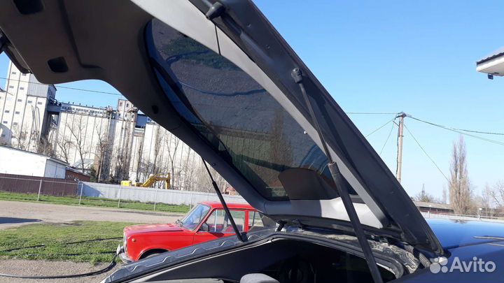 Амортизаторы крышки багажника nissan primera p12