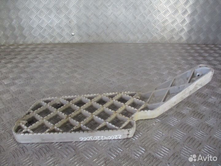 Ступень правая Scania 1535039