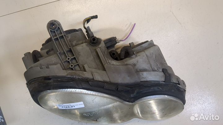 Фара (передняя) правая Mercedes CLK W209