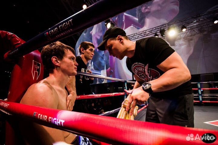 Тренировки по тайскому боксу и кикбоксингу