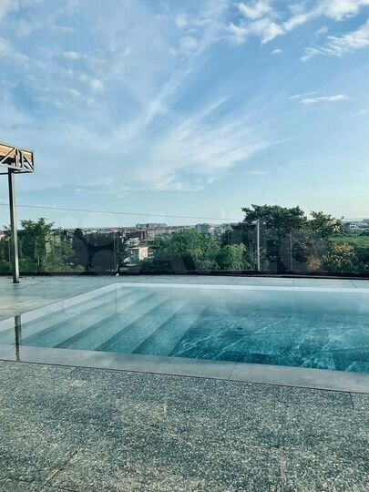 Коттедж 350 м² на участке 7,5 сот.