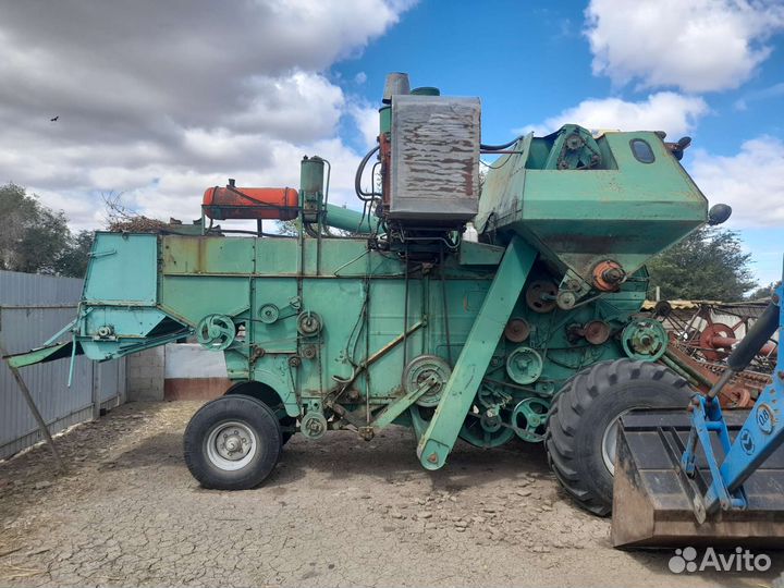 Комбайн Нива-Сельхозтехника СКА-5, 1988