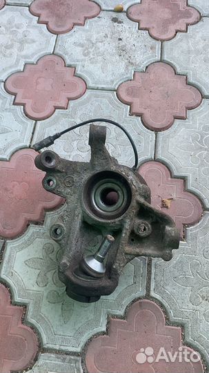 Кулак задний правй w164