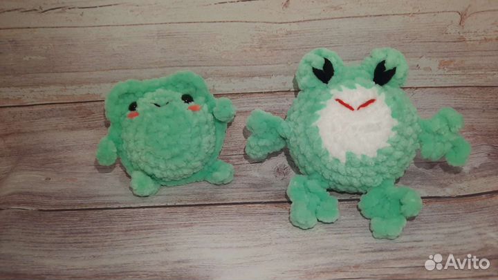 Брелочки из плюшевой пряжи