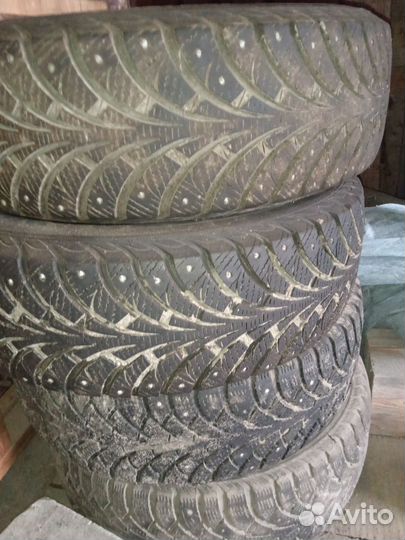 Sava Eskimo Stud 185/60 R15