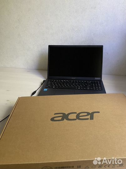 Acer extensa 15 ex215