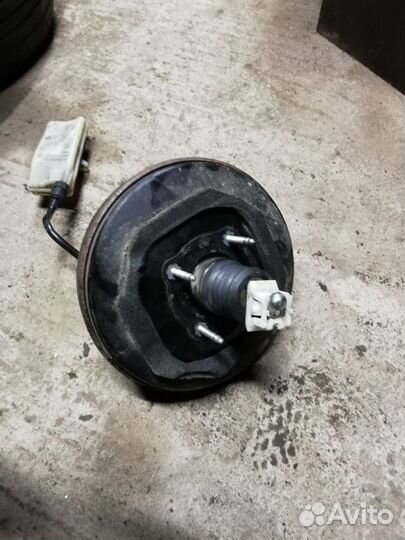 Усилитель тормозов вакуумный peugeot 308