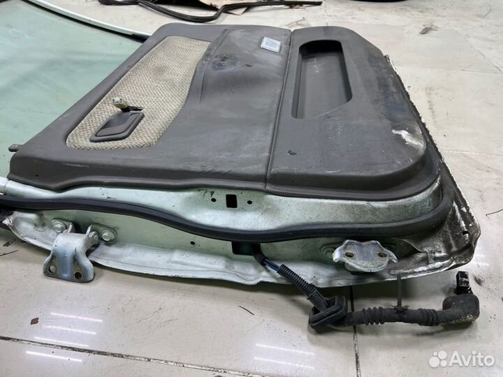 Дверь задняя правая Mitsubishi Rvr N11W