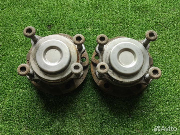 Передние ступицы BMW F10/F11 2011 год