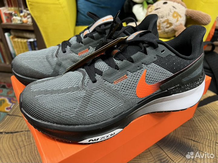 Nike air zoom structure 25