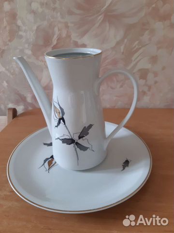 Чайник и блюдо