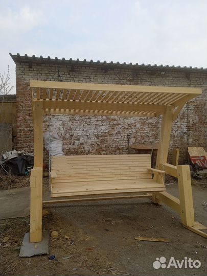 Качели садовые деревянные