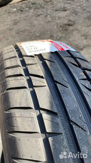 Tigar High Performance 205/60 R16 96V