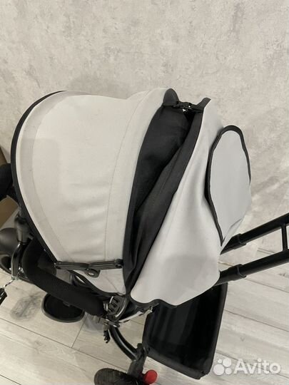 Детский трехколесный велосипед коляска