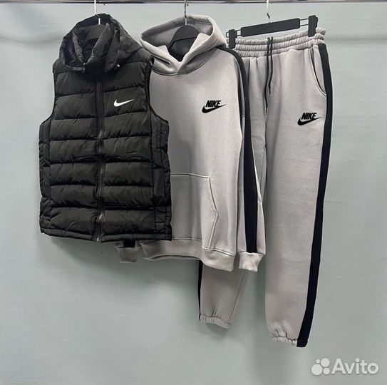 Спортивный костюм-тройка nike